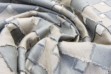 christian-fischbacher-14633-tikal