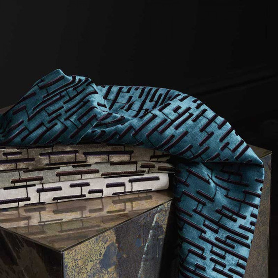 nobilis-10678-medley