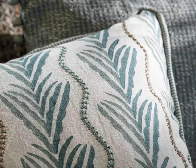 nina-campbell-ncf4481-meridor