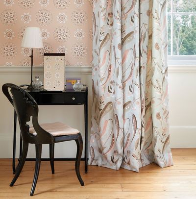 nina-campbell-ncf4334-colbert