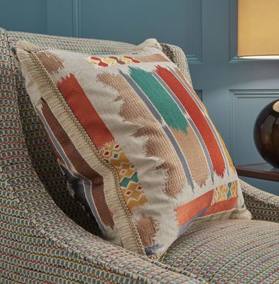 nina-campbell-ncf4401-mandovi